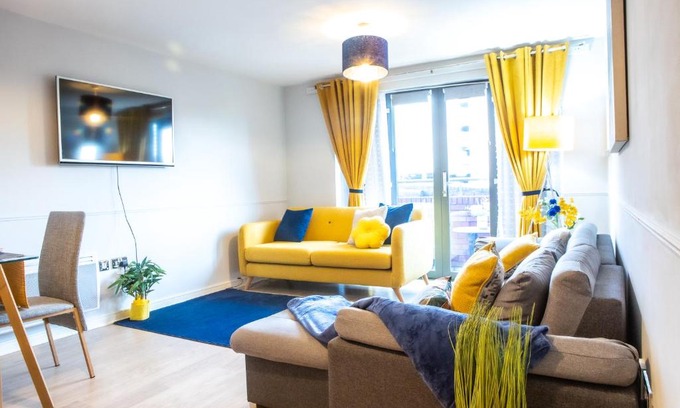 Wolverhampton Apartment | Newly furnished Appartment near Train Station wolverhampton