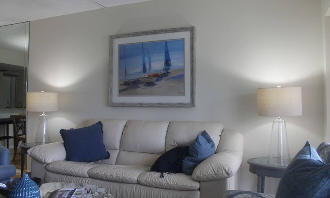 Vanderbilt Beach House | Newly Furnished One Bedroom in Naples, Florida