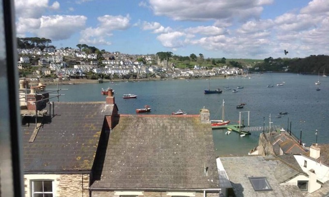Polruan Cottage | Newly refurbished 7-Bed Cottage in Polruan, Fowey