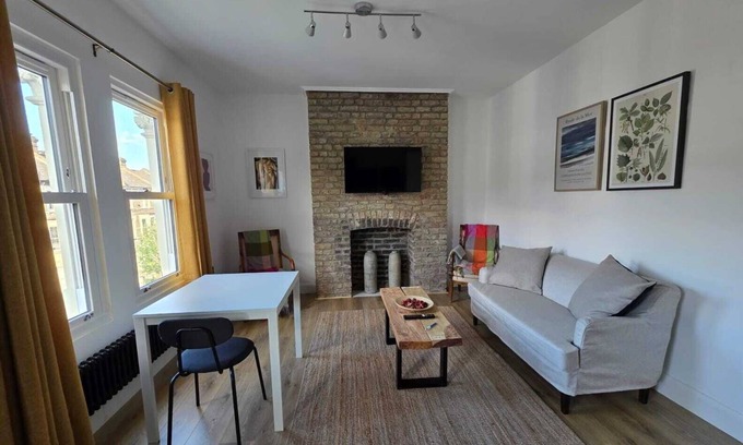 Queen's Park Apartment | Newly refurbished Flat in MaidaVale 2beds 2baths