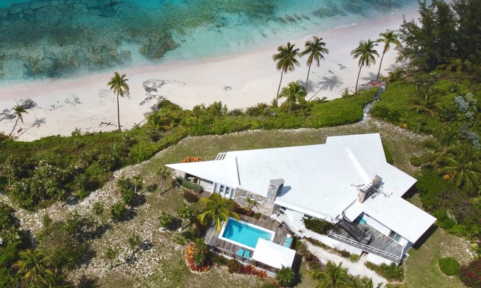 North Palmetto Point House | Newly Remodeled Beachfront Estate w/Pool, Views, Walk to Restaurant/Bar