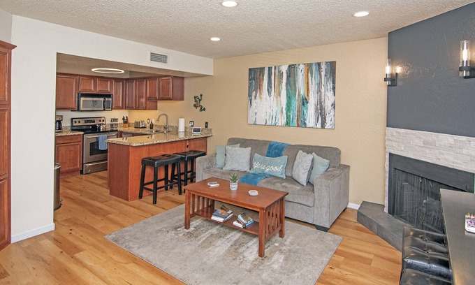 Oak Creek Condo | Newly Remodeled Prime Unit with Scenic Views