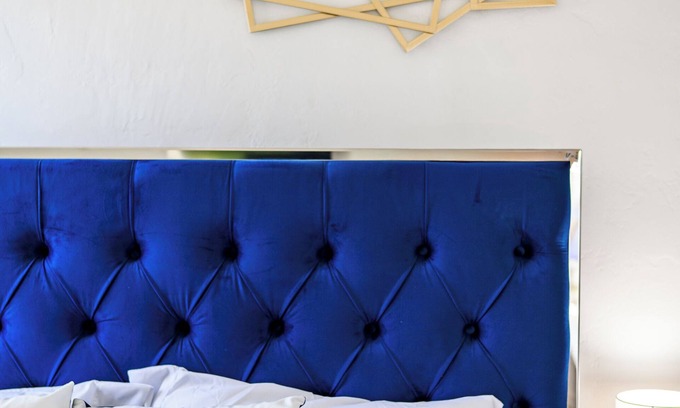 El Porto Apartment | Newly Remodeled Cozy Beach Retreat + Ocean Views