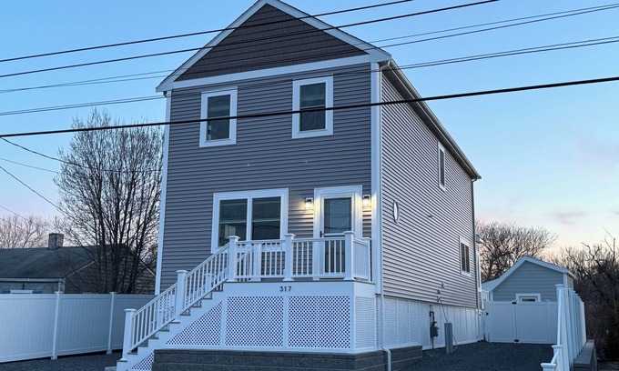 Ocean Bluff-Brant Rock House | Newly renovated beach home with many amenities!