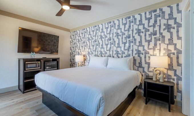 Solvang House | Newly renovated boutique hotel in heart of Solvang, California - dog friendly