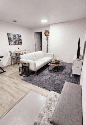 Niagara Falls Apartment | Newly Renovated One Bedroom Unit USA SIDE
