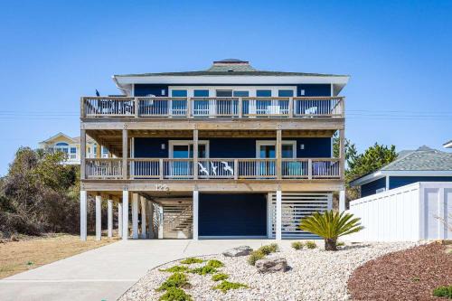 Carolina Dunes House | Newly Renovated Semi-Oceanfront Duck Home With Pool