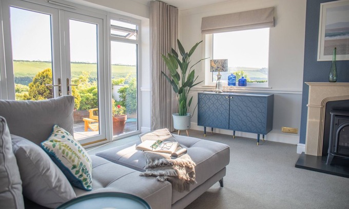 Newquay Cottage | Newquay Tamarisk Lodge on the Gannel