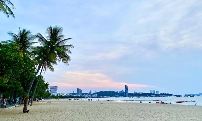 Pattaya Bay Hotel | NewStar Hotel