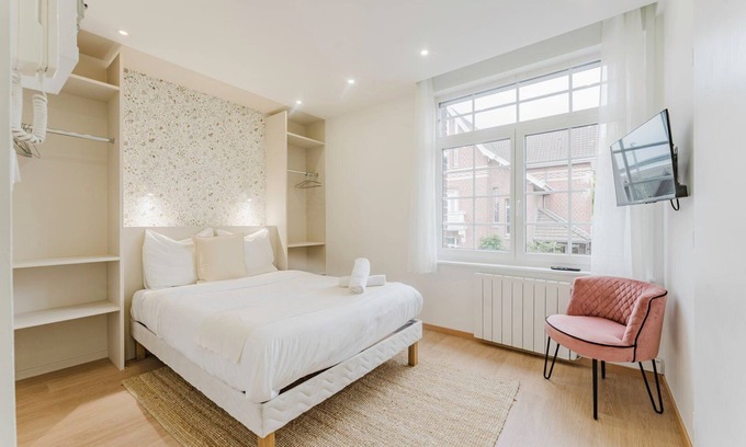 Marcq-en-Baroeul Apartment | Nice 20m2 bright atypical flat with terrace