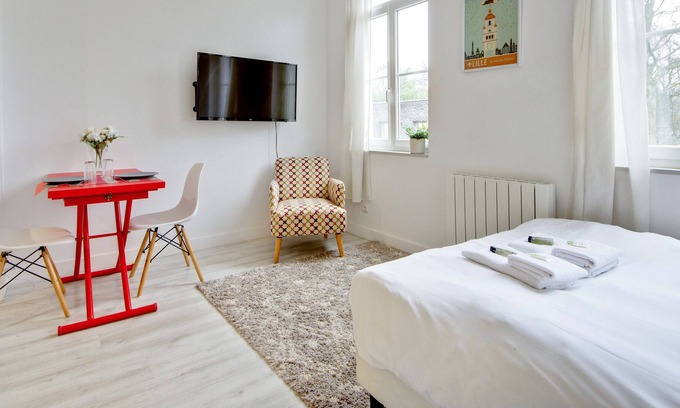 Saint-Maurice Pellevoisin Apartment | Nice and calm studio in Lille-Europe nearby the Old City - Welkeys
