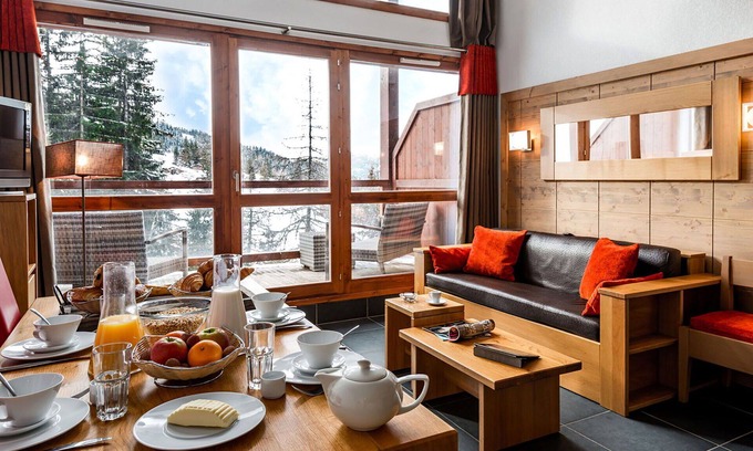 Arc-1600 Apartment | Nice apartment for 6 people with pool, WIFI, TV, terrace and pets allowed