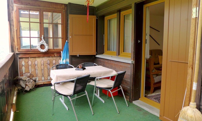 Buerchen Apartment | Nice apartment for 4 guests with WIFI, TV, balcony, pets allowed and panoramic view