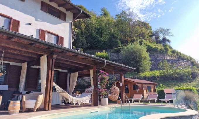 Ardenno Apartment | Nice apartment for 5 people with pool, WIFI, TV and terrace