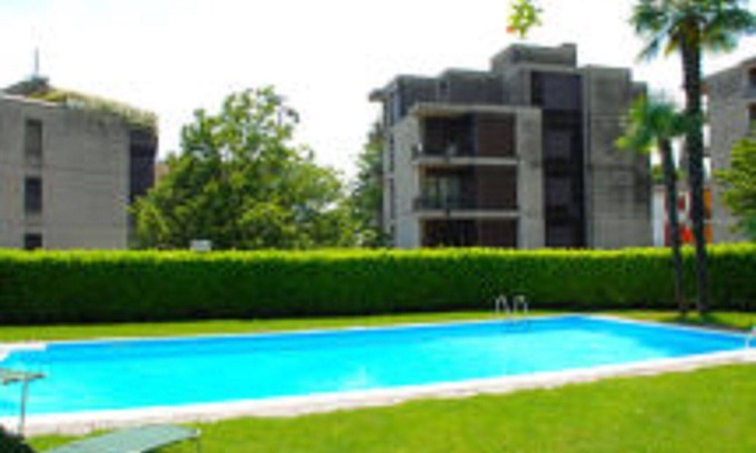 Savosa Apartment | Nice apartment for 6 guests with WIFI, pool, TV and patio