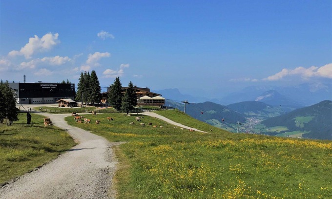 Oberau Apartment | Nice apartment for 8 people with WIFI, TV, balcony and panoramic view