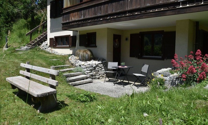 Churwalden Apartment | Nice apartment for 2 guests with WIFI, TV and balcony