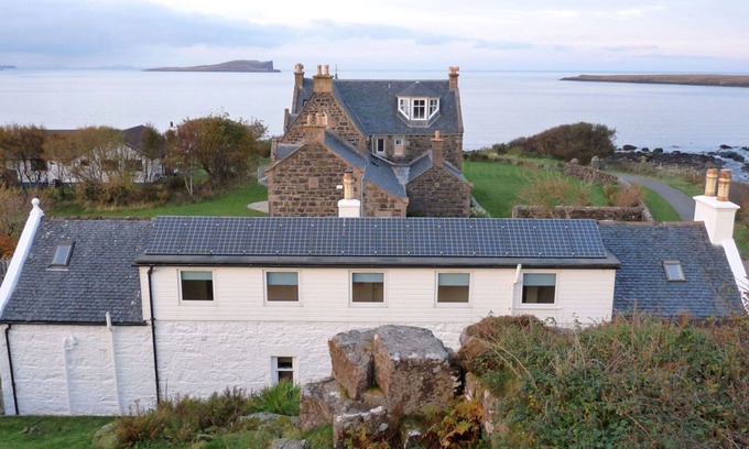 Staffin Apartment | Nice apartment for 2 guests with WIFI and TV