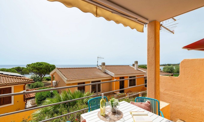Villaputzu Apartment | Nice apartment for 4 people with A/C, TV and patio