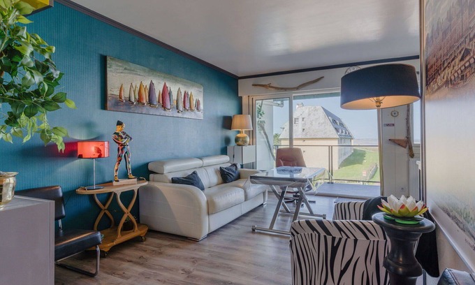 Le Home Apartment | Nice apartment for 4 people with WIFI, TV and balcony