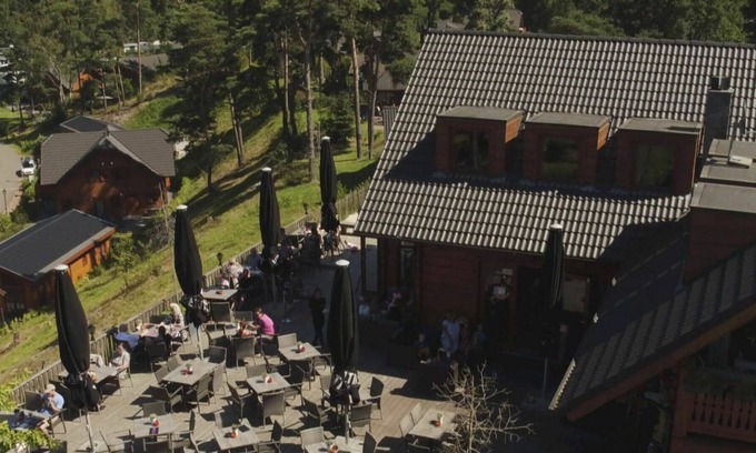 Langeberg House | Nice apartment in villa for 4 people with WIFI, TV, terrace and parking