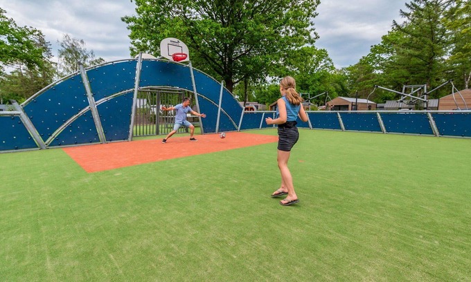 Schaarsbergen House | Nice apartment in villa for 4 people with WIFI, pool, TV and terrace