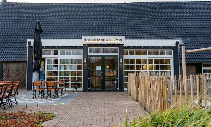 Linden House | Nice apartment in villa for 4 people with WIFI, TV, terrace and parking