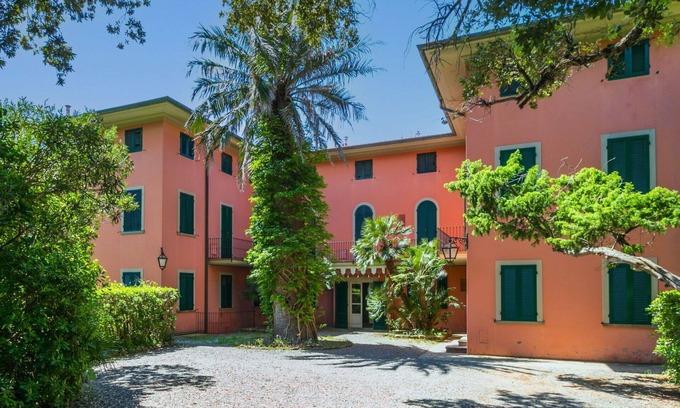 Rosignano Marittimo Apartment | Nice apartment for 4 people with WIFI, pool and patio