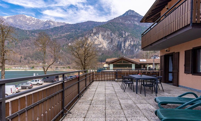 Pieve di Ledro Apartment | Nice apartment for 5 guests with WIFI, TV, terrace and pets allowed
