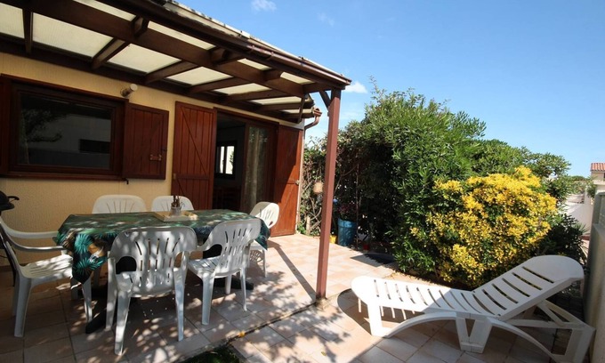 Portiragnes-Plage House | Nice corner villa located with airco in LES TAMARIS (pool extra fees), 2 bedrooms, Wifi, 500 from.