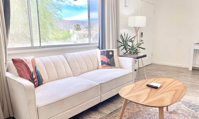 Twentynine Palms House | Nice & Cozy house near Joshua Tree - Large space