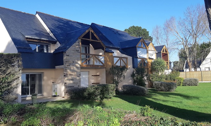 Saint-Jacques Apartment | Nice duplex 30 meters from the sea direct access to the beach