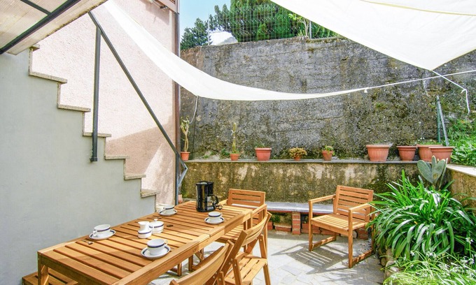Seravezza House | Nice home in Azzano with WiFi