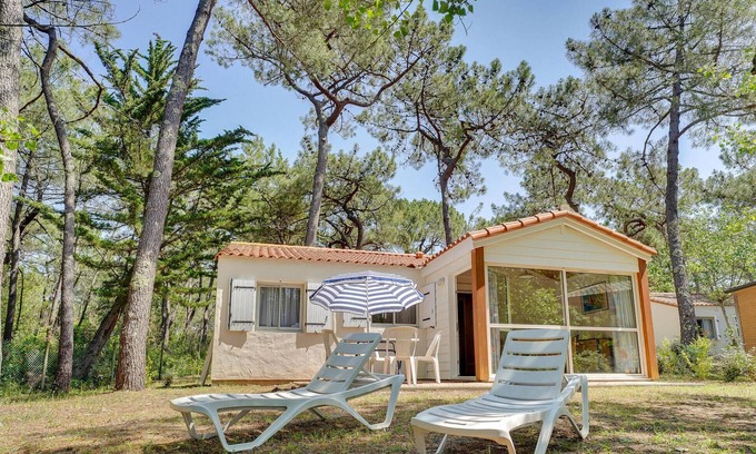 La Faute-sur-Mer House | Nice home in La Faute-sur-Mer