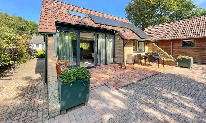 Lauwersoog House | Nice home in Lauwersoog with WiFi