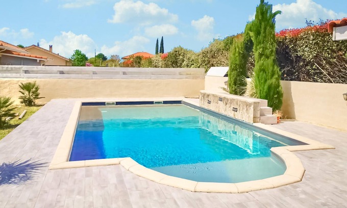 Linxe House | Nice home in Linxe with kitchen