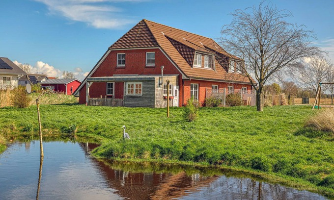Groß Olversum House | Nice home in Tönning with kitchen