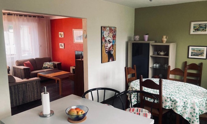 Coudekerque-Branche House | Nice house, garden and BBQ 3km from the beach/Jolie maison, jardin et BBQ à 3 km de la plage