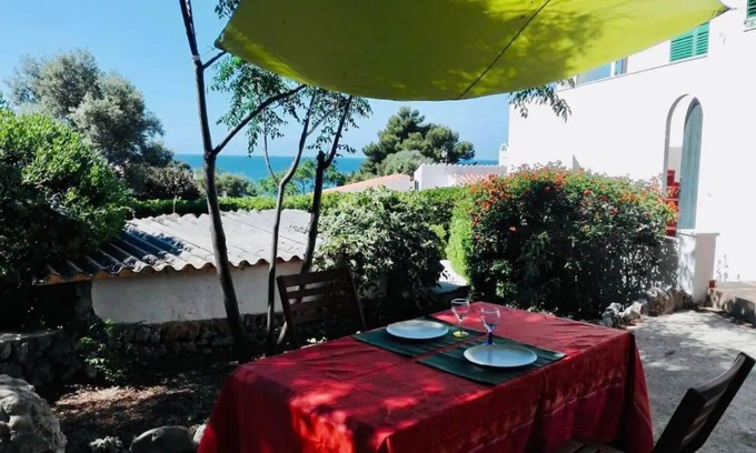 Binibeca House | Nice house with garden 5 minutes from the beautiful Cala Binibeca.