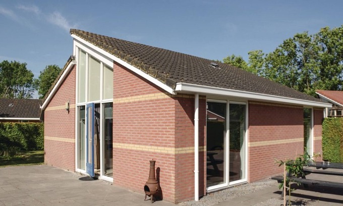 Tzummarum House | Nice house with washing machine, near Wadden Sea