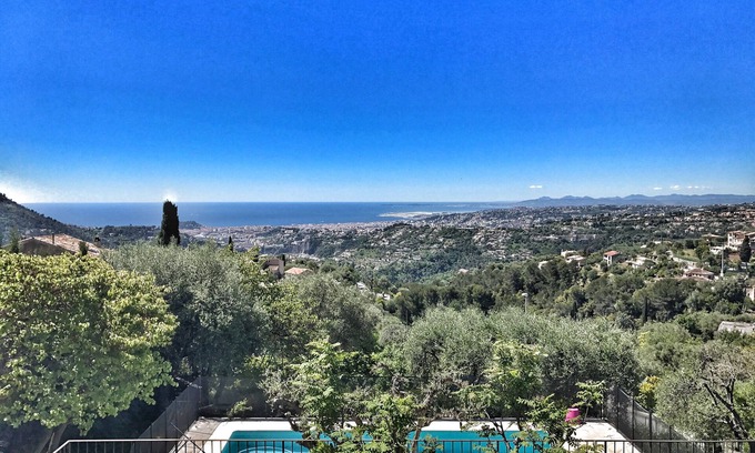 L'Ariane House | NICE PROVENCAL HOUSE WITH AMAZING VIEW! 15mn from NICE SEA VIEW FEERIQUE