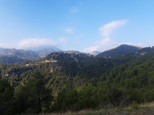 Saint-Martin-du-Var Apartment | Nice Studio with terrace and free parking