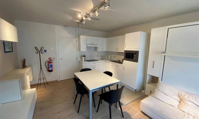 De Panne Apartment | Nice studio with central location in De Panne