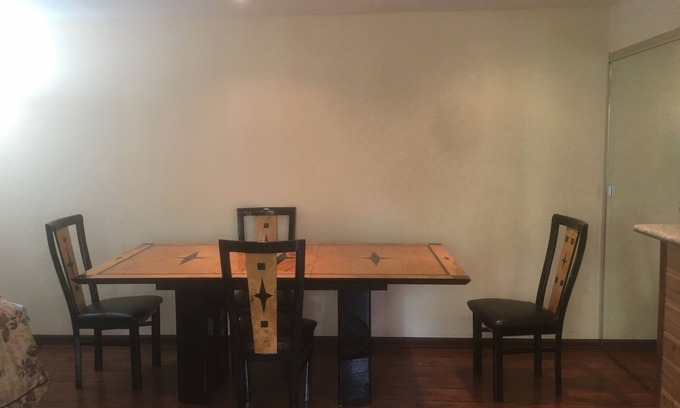 Mount Davidson Manor House | Nice Sunny Guest House