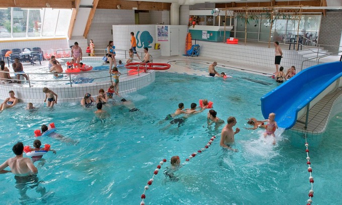 Municipality of Oosterhout House | Nice tent lodge with kitchen, Breda only 10 km.