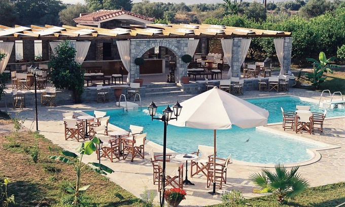 Bouka House | Nicolas Village Club