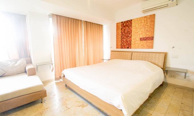 Chang Khlan Apartment | Night Bazaar Road - 40 Sqm - 3rd Floor - Work-From-Home w/Fully Fitted Kitchen