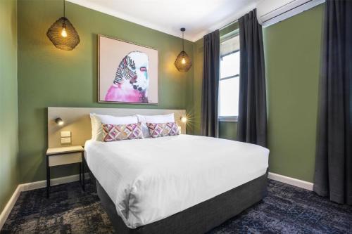 Mt Pritchard Hotel | Nightcap at Pritchards Hotel