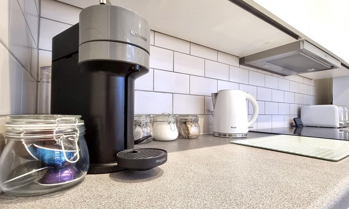 Roath House | No.71 by Switchback Stays