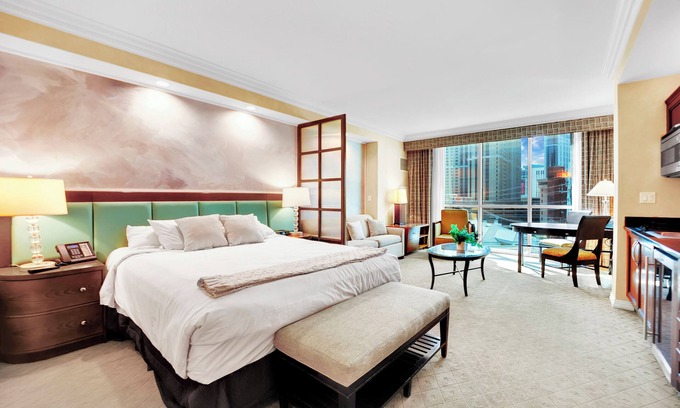 Las Vegas Hotel | No restore fee Las Vegas Highrise